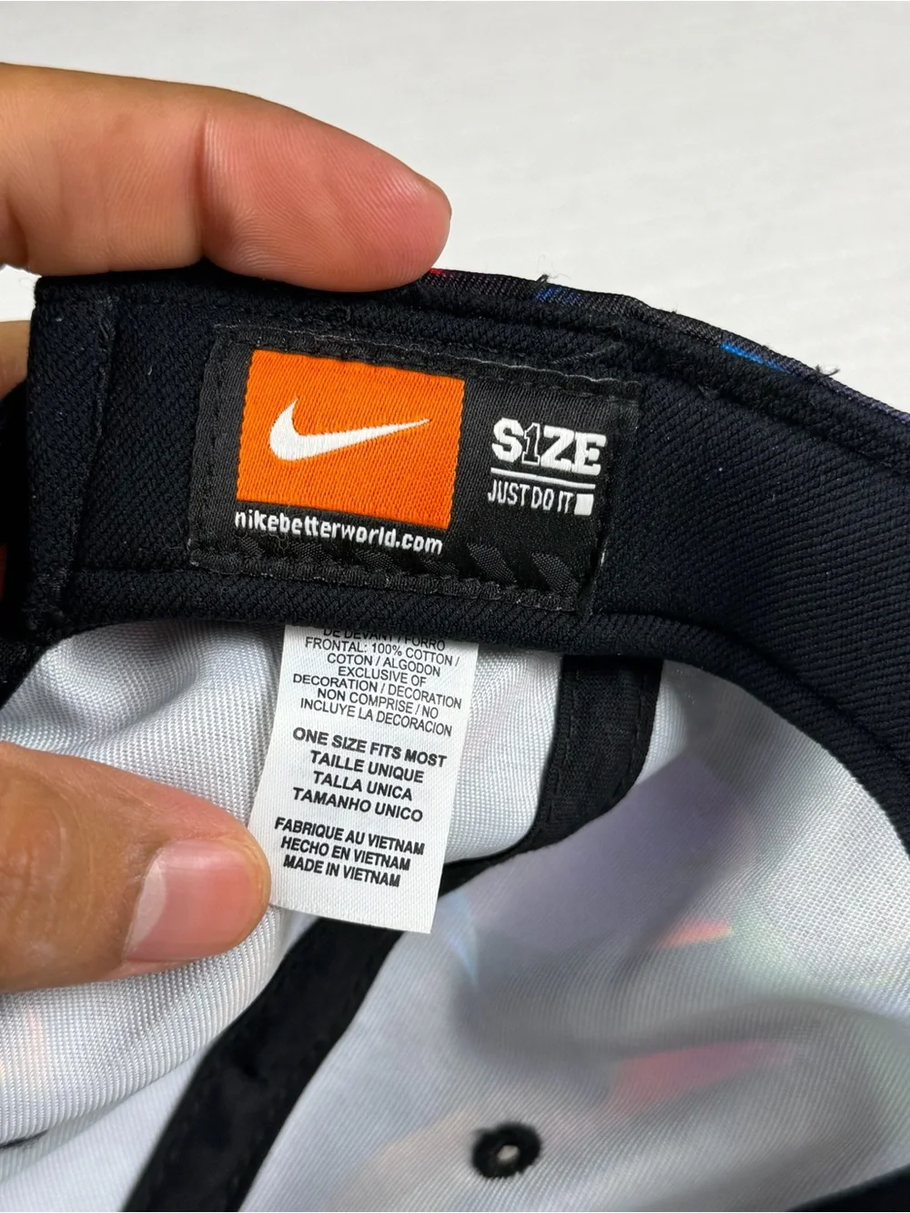 Nike Paradise Pro Hat Size One Size Fits Most Black Tropical Floral Snapback